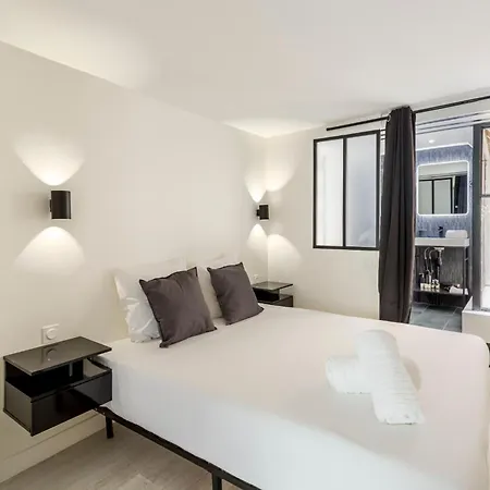 Design 1 Bdr With Ac Apartmán