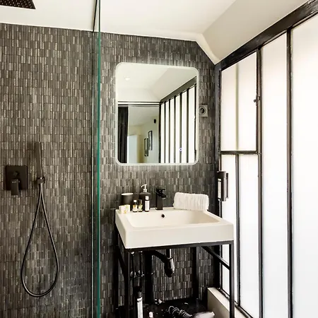Design 1 Bdr With Ac Apartmán