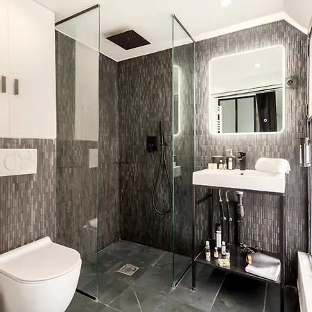 Design 1 Bdr With Ac Apartmán *
